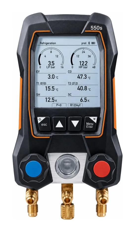 Digital refrigeration manifold gauge with brass service-port fittings and valve cores